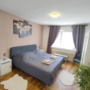 Large - Modern & Fully Equipped - Near Fair Köln